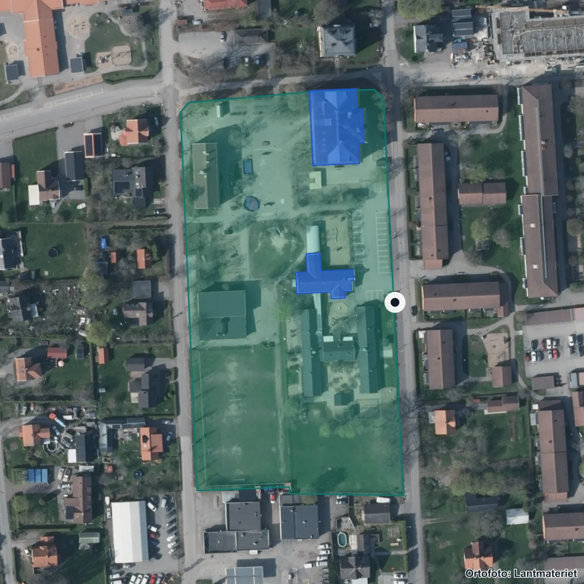 Flygbild över Duvans Förskola, ortofoto från Lantmäteriet