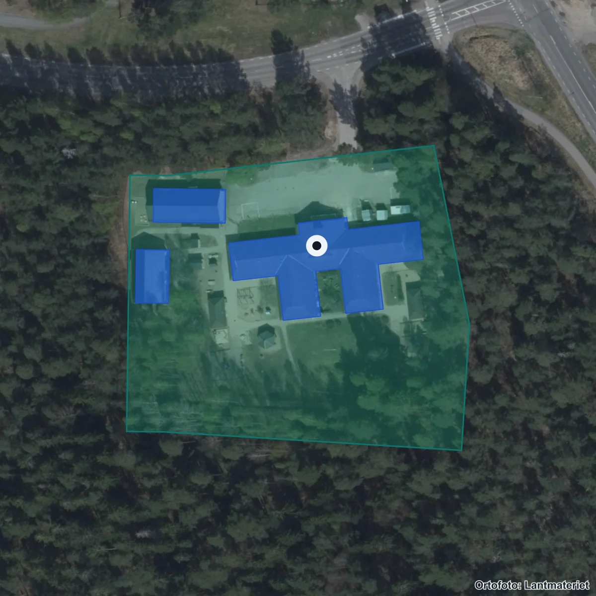 Flygbild över Fogdemyrens Förskola, ortofoto från Lantmäteriet
