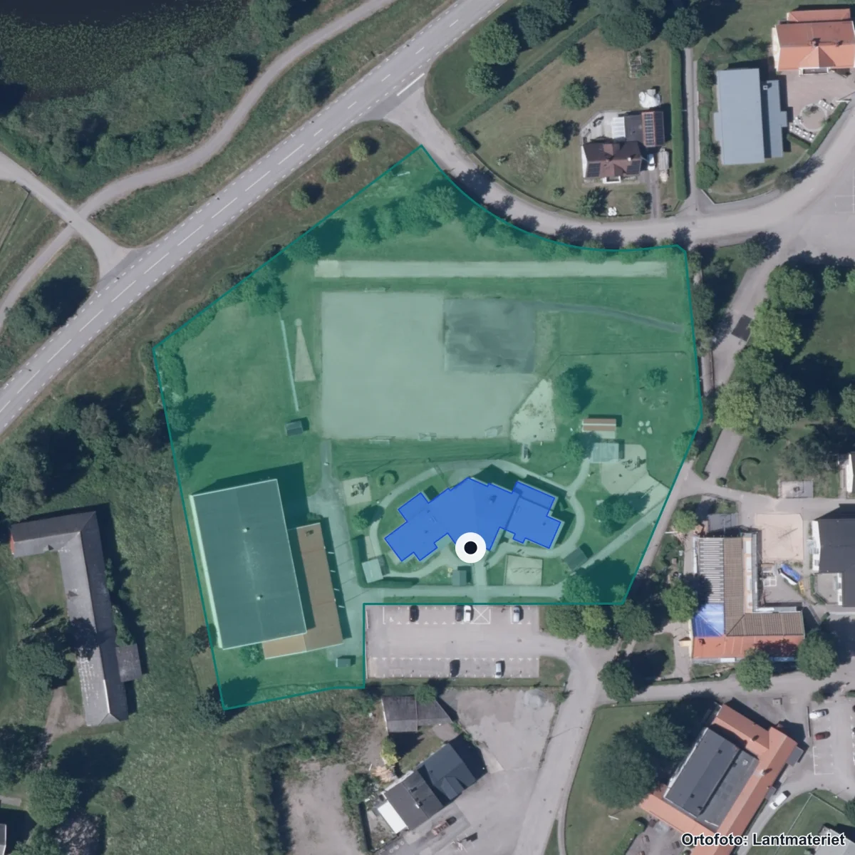 Flygbild över Förskolan Fantasia, ortofoto från Lantmäteriet