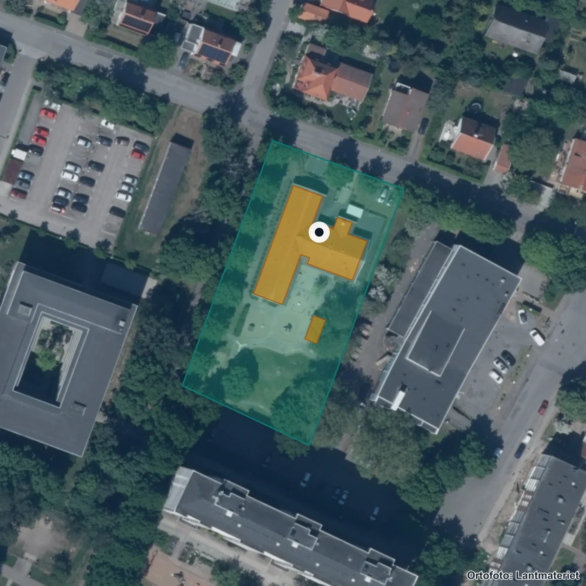 Flygbild över Lorensborgs Förskola, ortofoto från Lantmäteriet