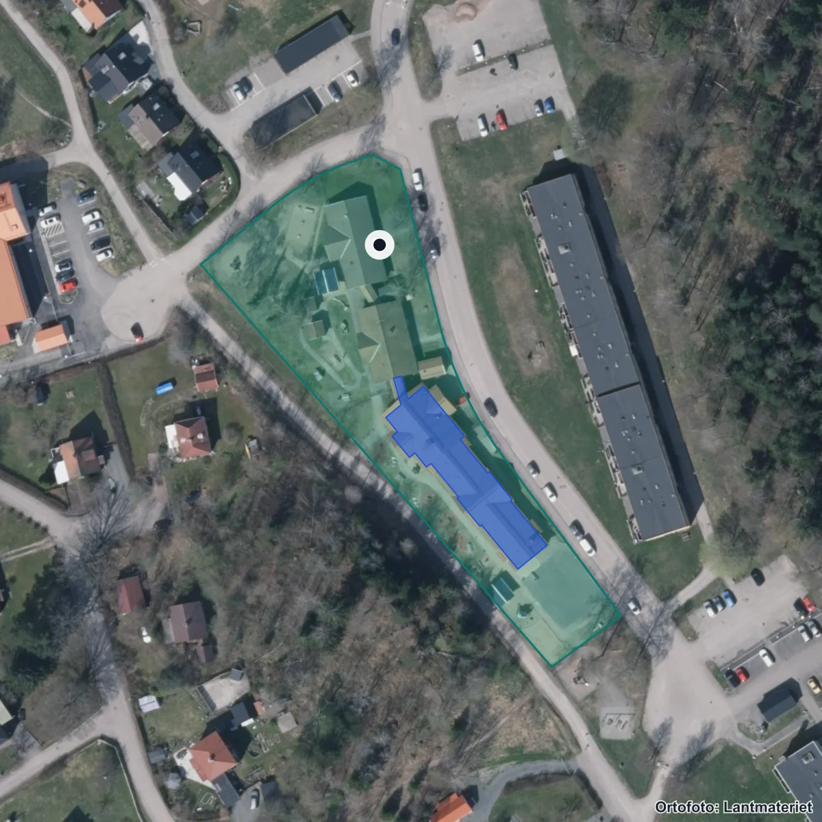 Flygbild över Koltrastens Förskola, ortofoto från Lantmäteriet