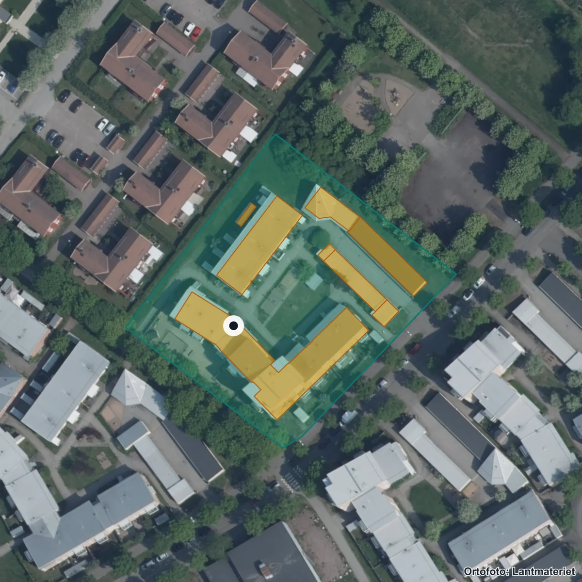 Flygbild över Apelgården, ortofoto från Lantmäteriet