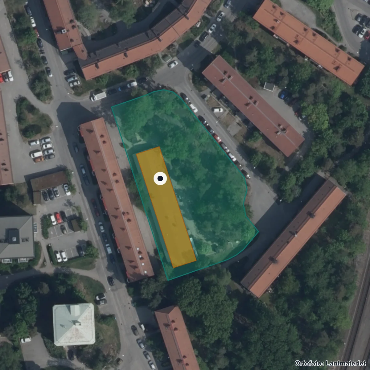 Flygbild över Förskolan Trollberget, ortofoto från Lantmäteriet