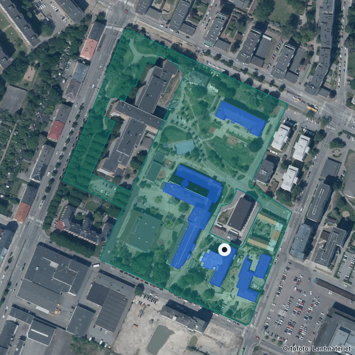 Flygbild över Rönnbärets Förskola, ortofoto från Lantmäteriet
