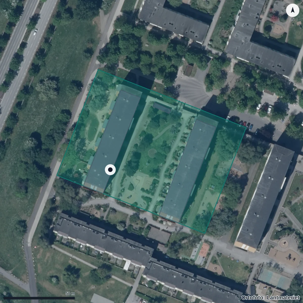 Flygbild över Lillbäckens Förskola, ortofoto från Lantmäteriet