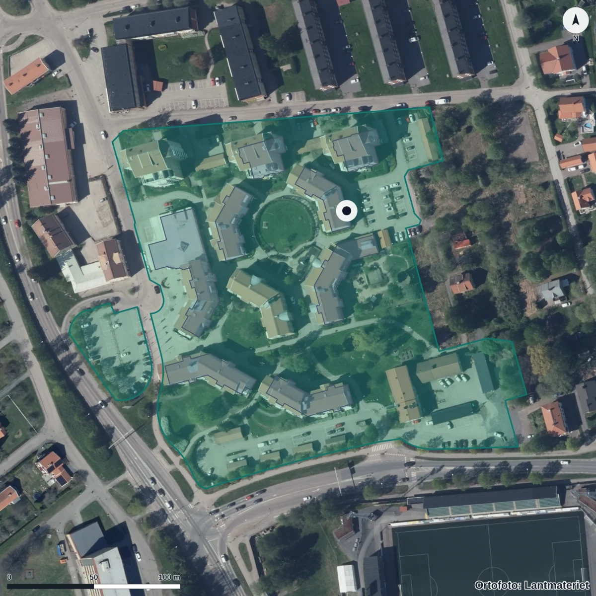 Flygbild över Bryggargården, ortofoto från Lantmäteriet