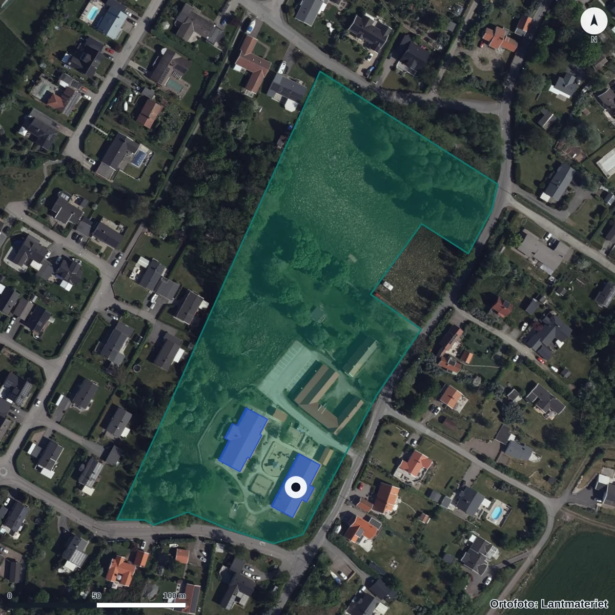 Flygbild över Dannebacka Förskola, ortofoto från Lantmäteriet