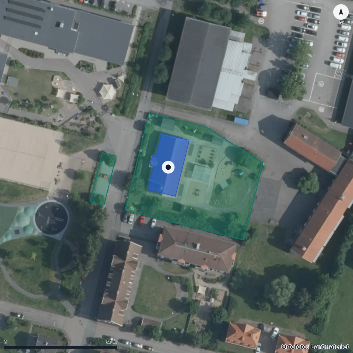 Flygbild över Engelbrekts Förskola, ortofoto från Lantmäteriet
