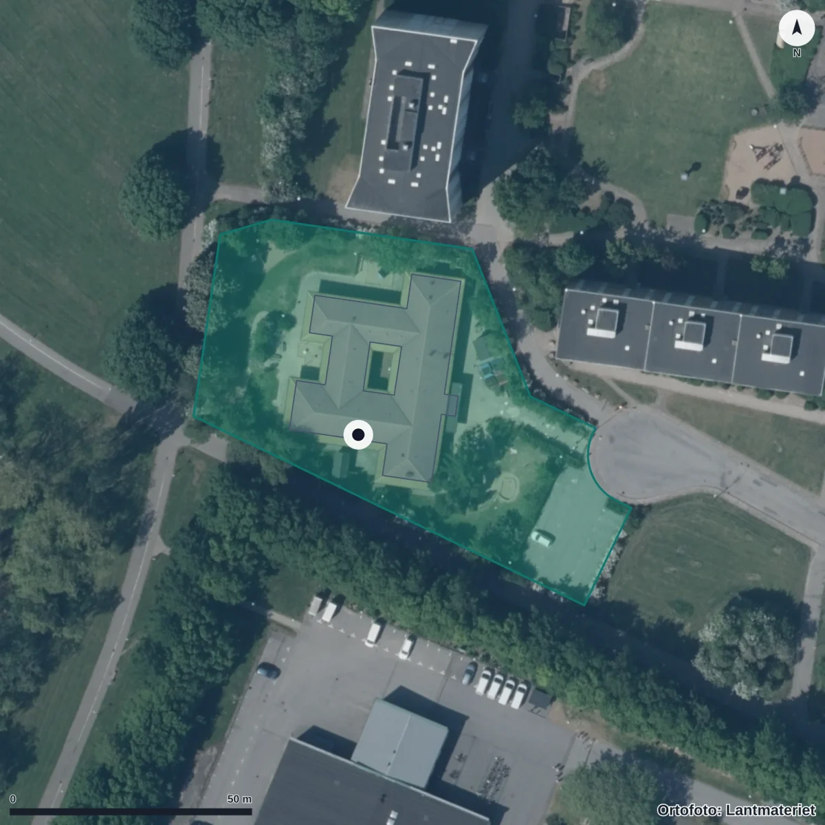 Flygbild över Fölets Förskola, ortofoto från Lantmäteriet