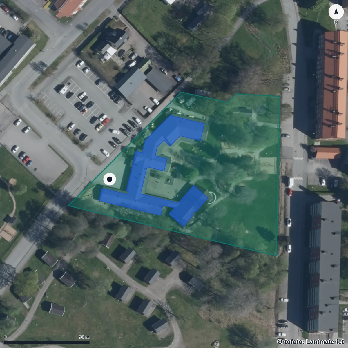 Flygbild över Parkgårdens Förskola, ortofoto från Lantmäteriet