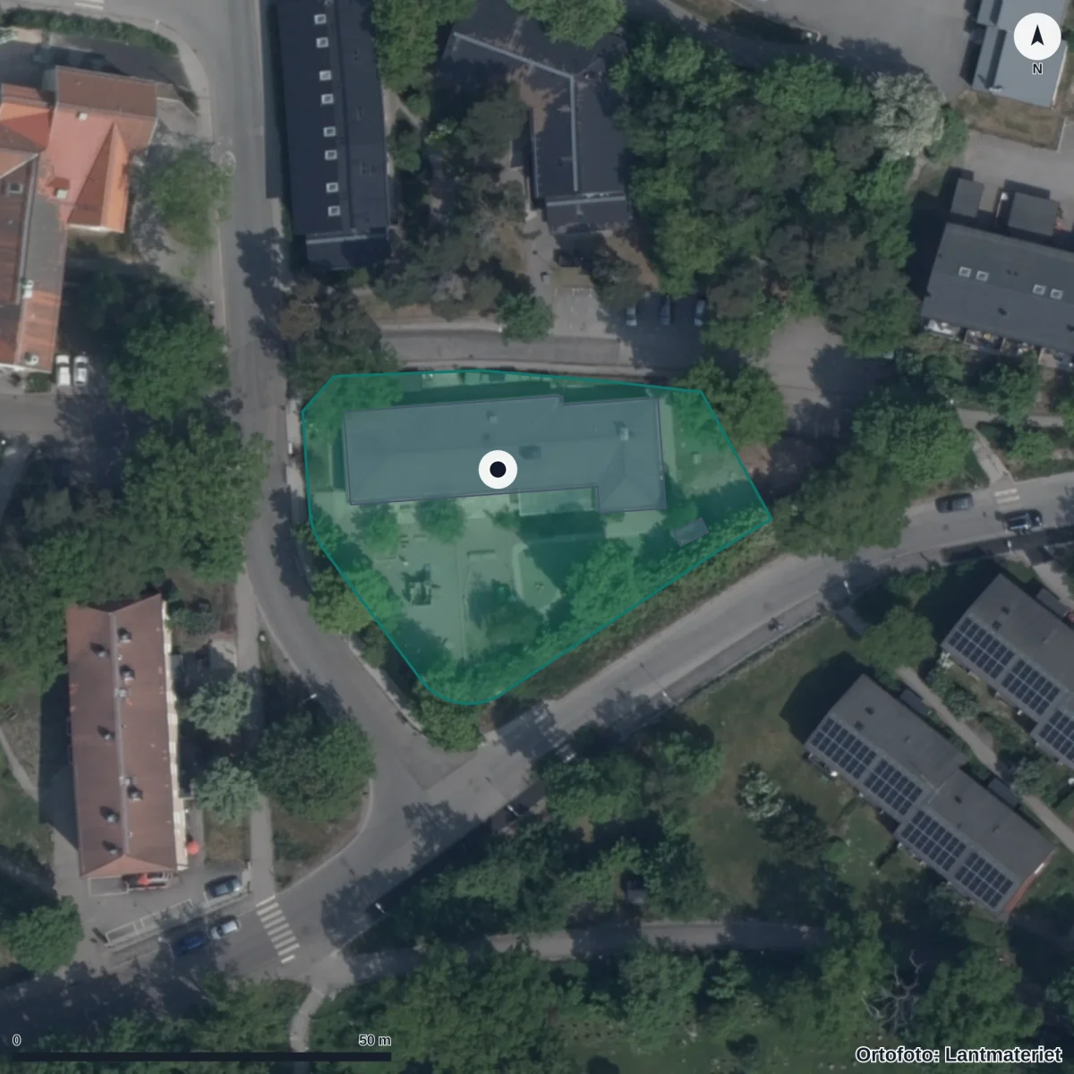 Flygbild över Tallidens Förskola, ortofoto från Lantmäteriet