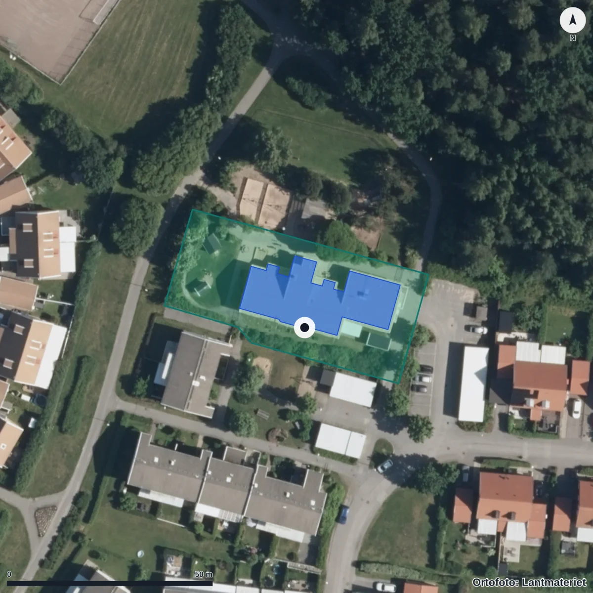 Flygbild över Rönnbärets Förskola, ortofoto från Lantmäteriet