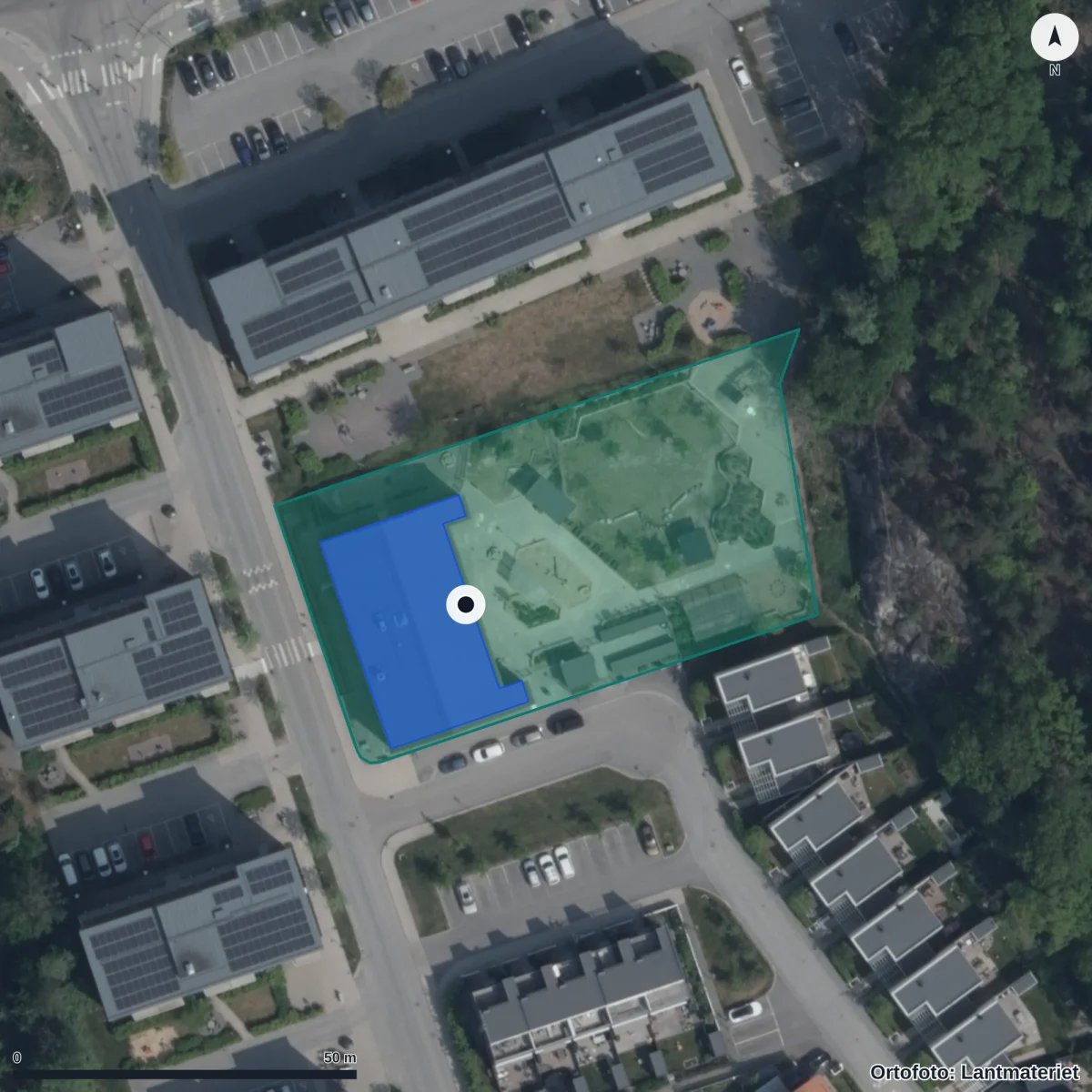 Flygbild över Förskolan Sandslottet, ortofoto från Lantmäteriet
