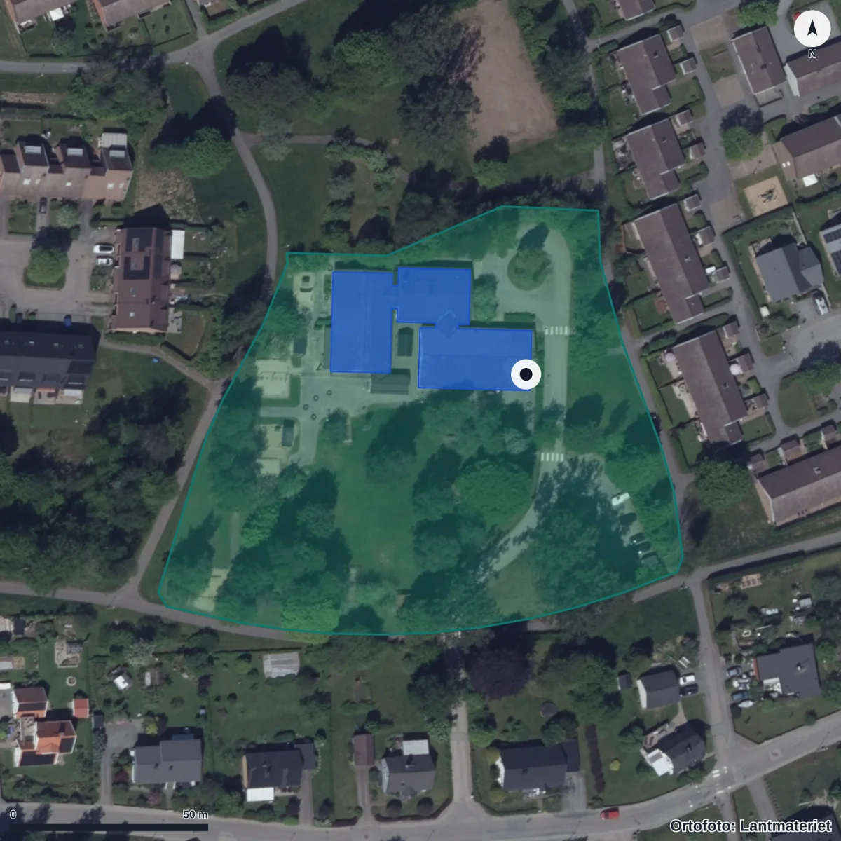 Flygbild över Sandvallsängs Förskola, ortofoto från Lantmäteriet