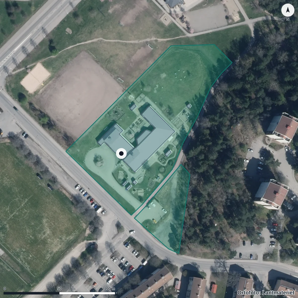 Flygbild över Tallåsens Förskola, ortofoto från Lantmäteriet
