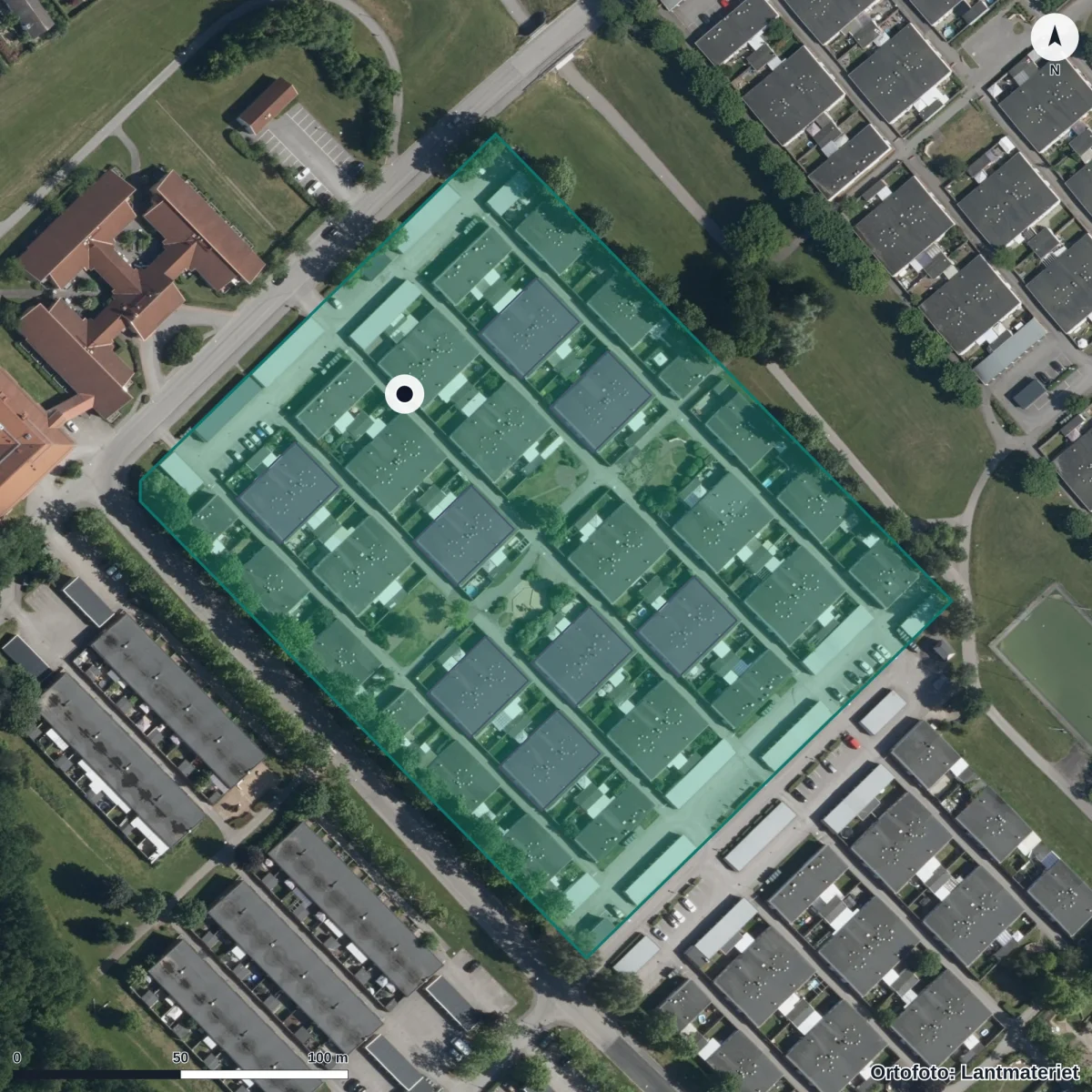 Flygbild över Önskeringens Förskola, ortofoto från Lantmäteriet