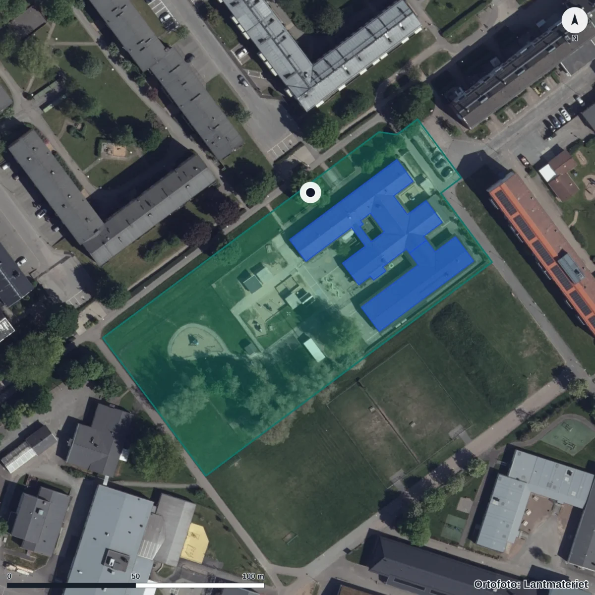 Flygbild över Jungfrustigens Förskola, ortofoto från Lantmäteriet