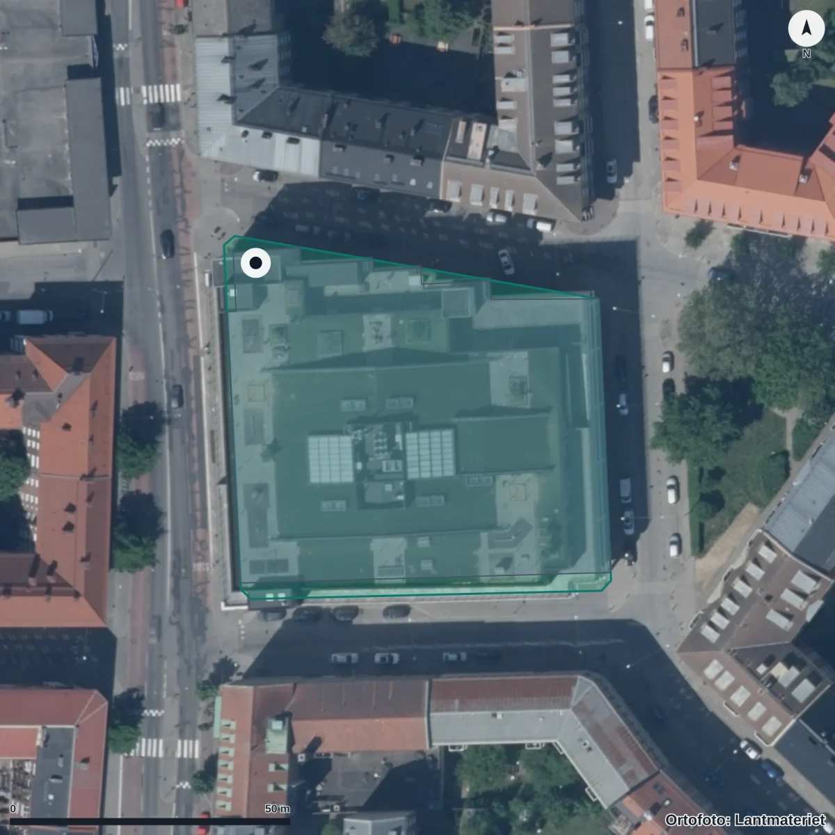 Flygbild över Molnets Förskola, ortofoto från Lantmäteriet