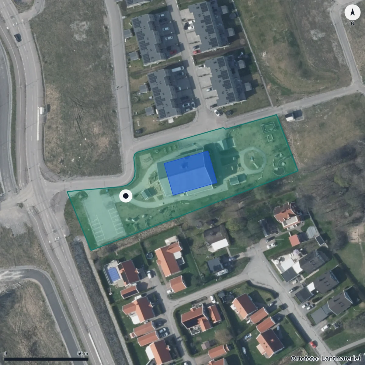 Flygbild över Törsjö Förskola, ortofoto från Lantmäteriet