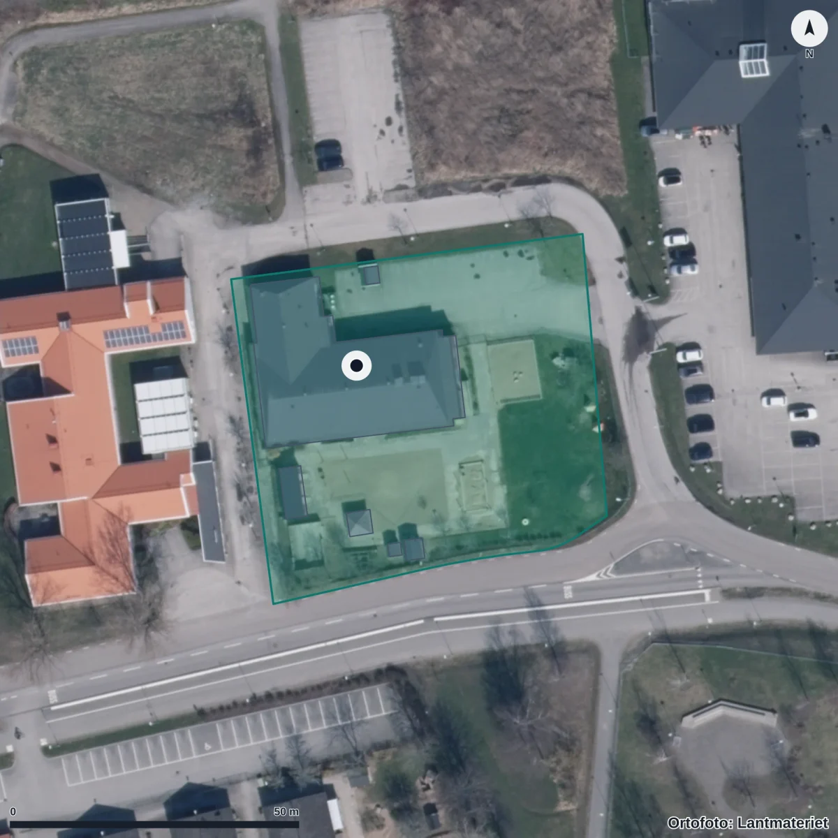 Flygbild över Källdals Förskola, ortofoto från Lantmäteriet