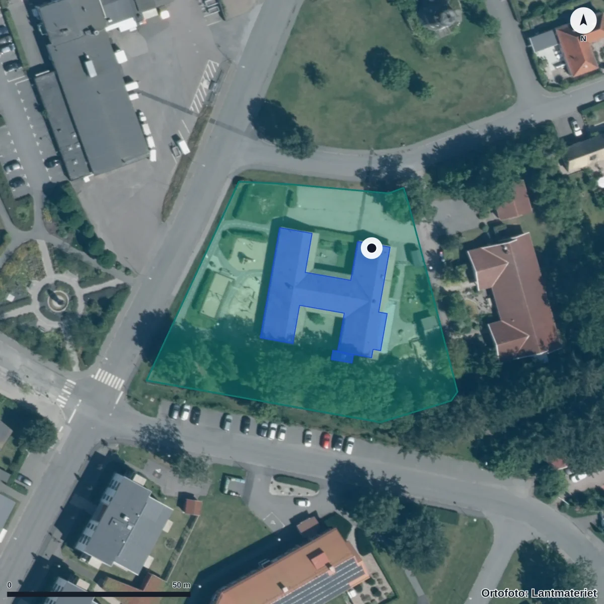Flygbild över Solrosens Förskola, ortofoto från Lantmäteriet