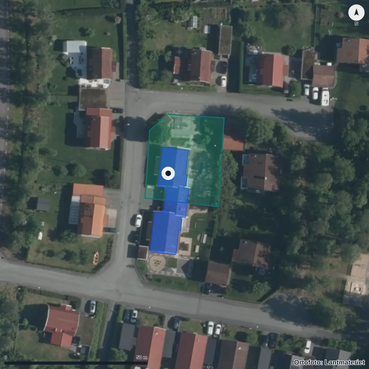 Flygbild över Bågskyttens Förskola, ortofoto från Lantmäteriet
