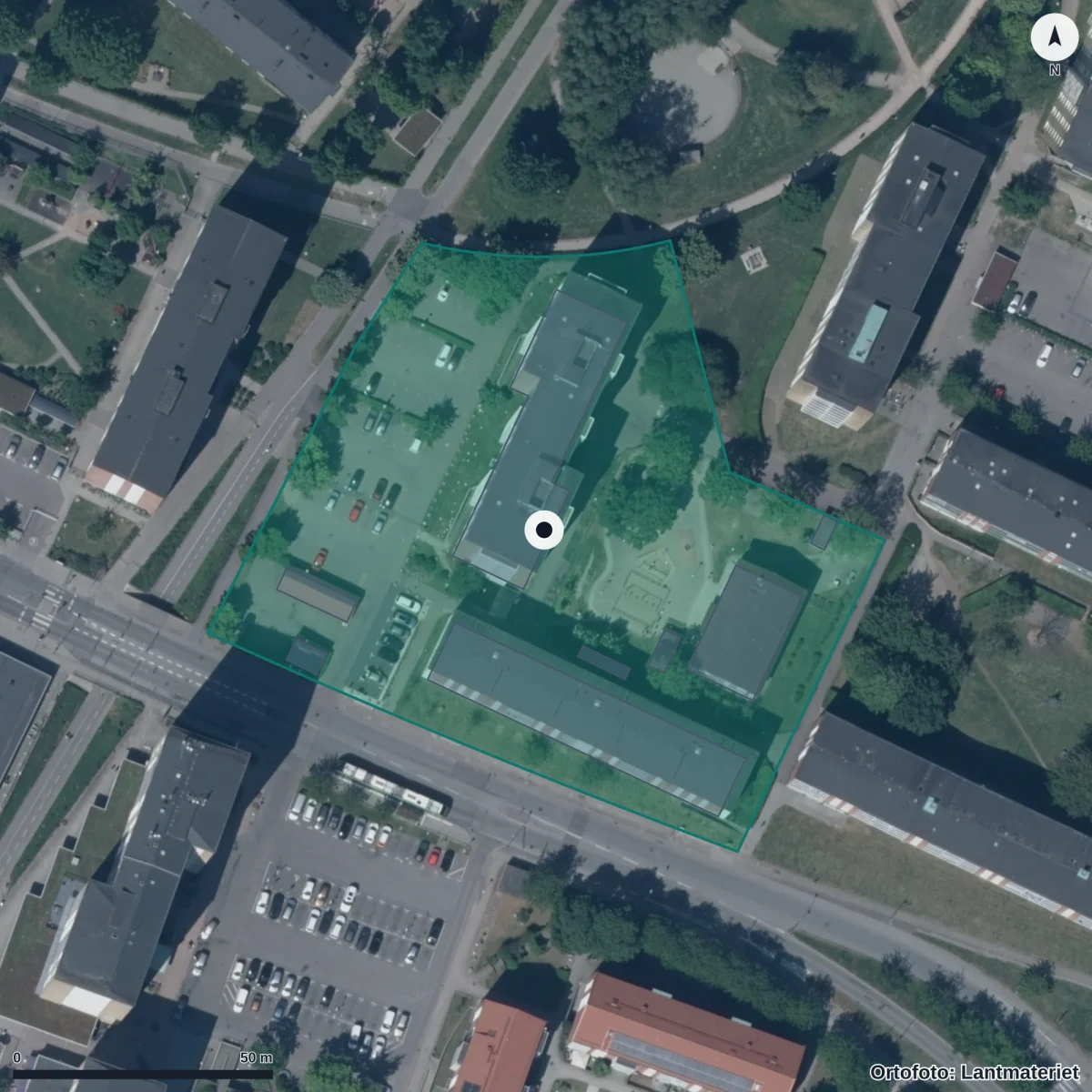 Flygbild över Stackens Förskola, ortofoto från Lantmäteriet