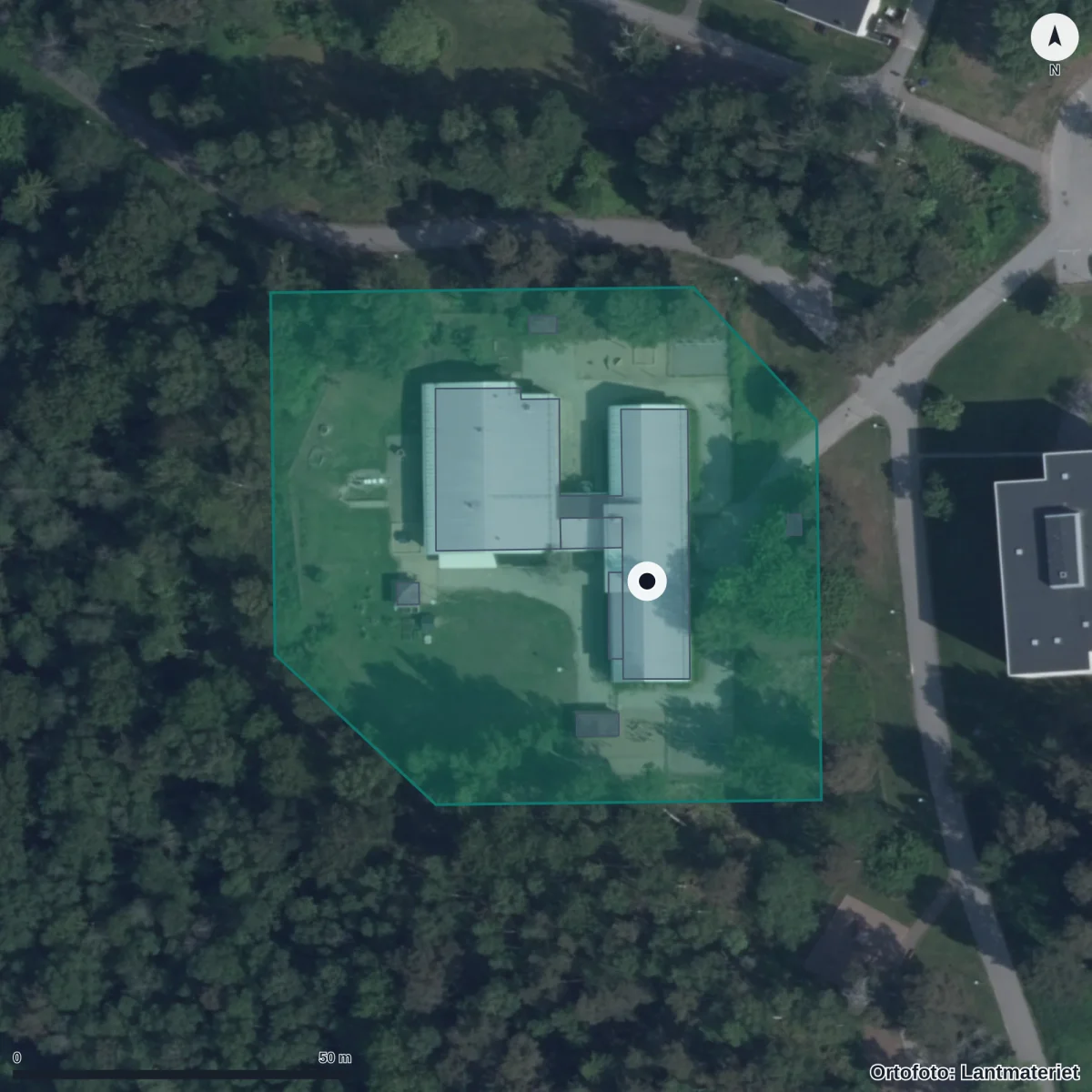 Flygbild över Ulvsätersgården, ortofoto från Lantmäteriet