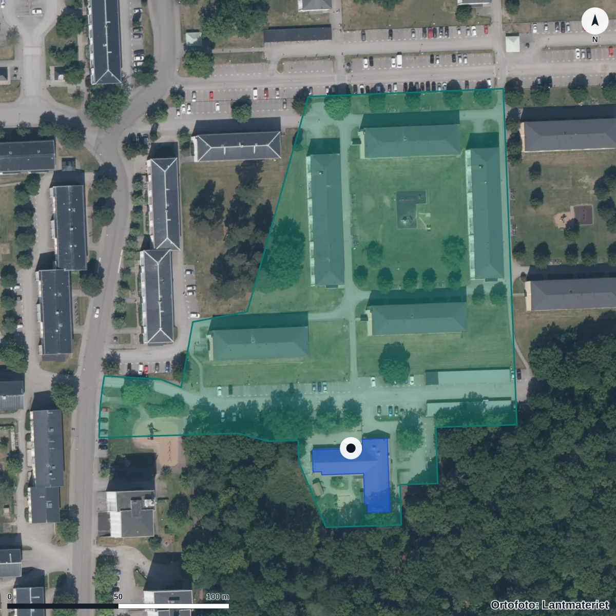 Flygbild över Förskolan Ekparken, ortofoto från Lantmäteriet