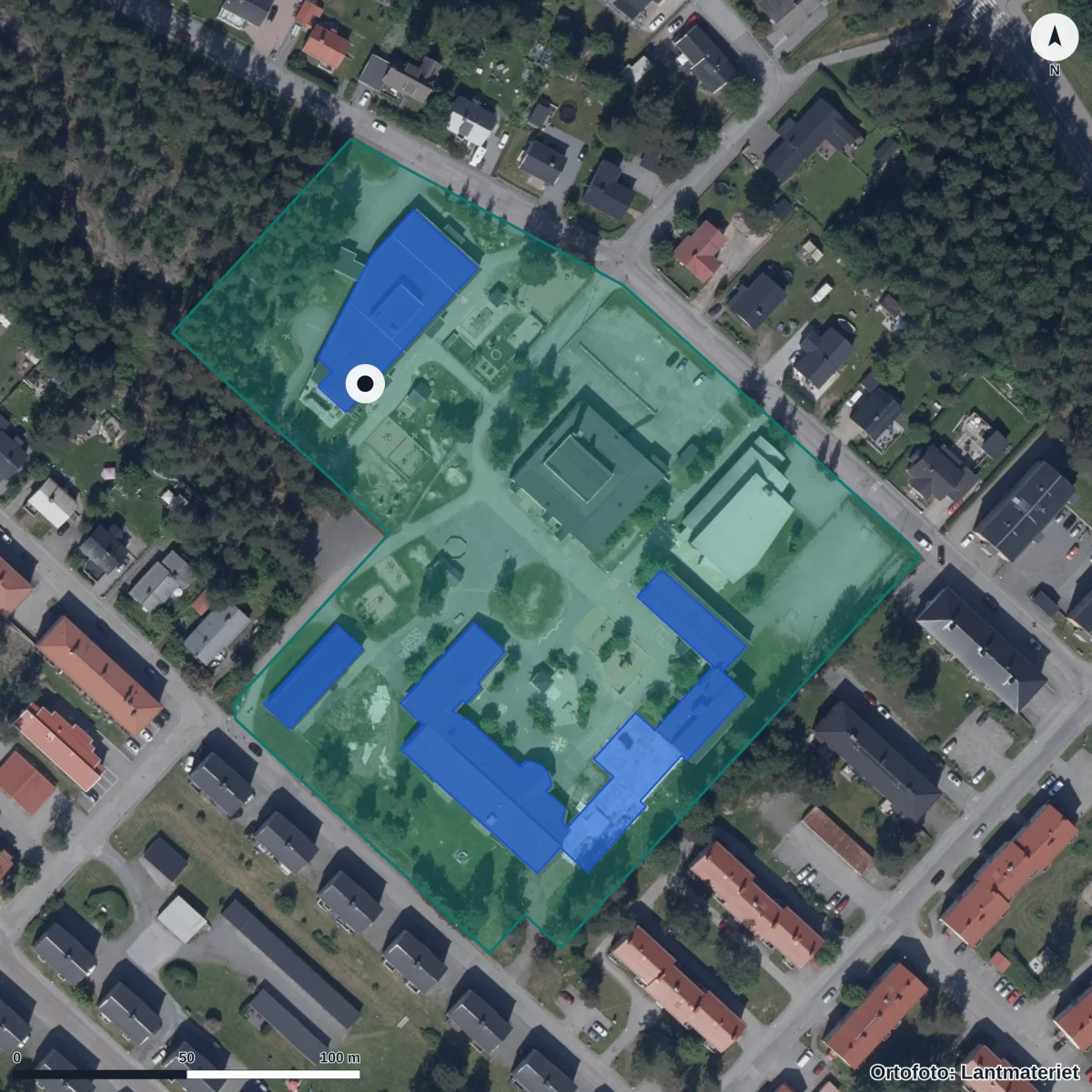 Flygbild över Bergets Förskola, ortofoto från Lantmäteriet
