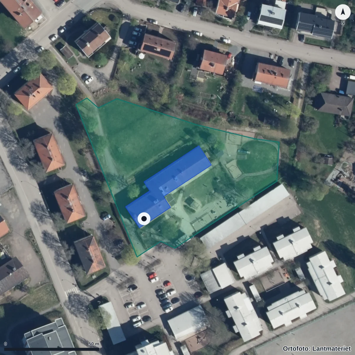 Flygbild över Förskolan Lergöken, ortofoto från Lantmäteriet