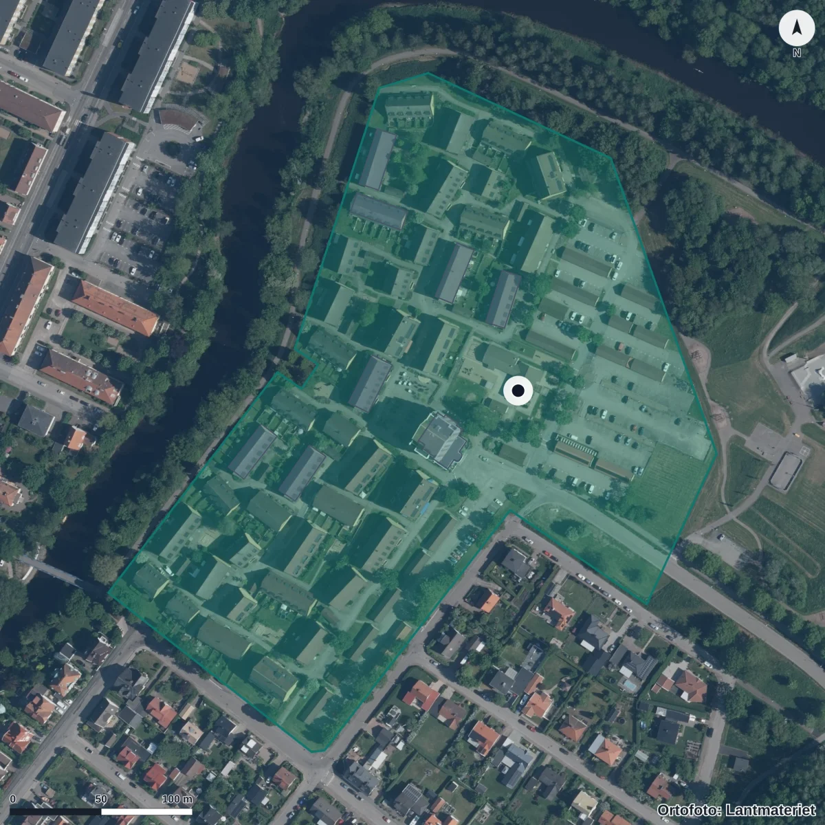 Flygbild över Ängavångens Förskola, ortofoto från Lantmäteriet