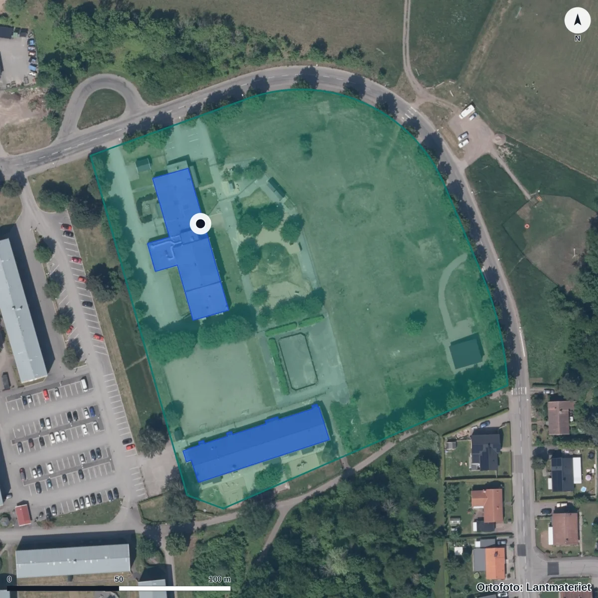 Flygbild över Förskolan Strömmen, ortofoto från Lantmäteriet