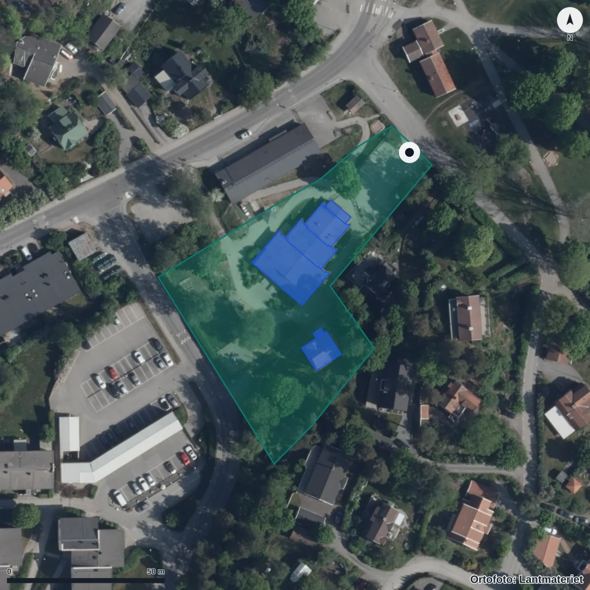 Flygbild över Fullersta Förskola, ortofoto från Lantmäteriet