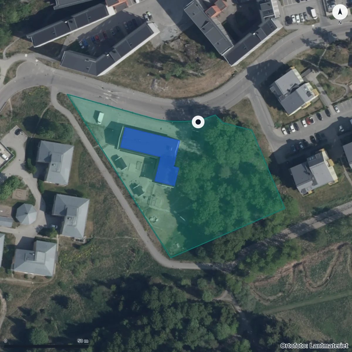 Flygbild över Dibber Backen Förskola, ortofoto från Lantmäteriet