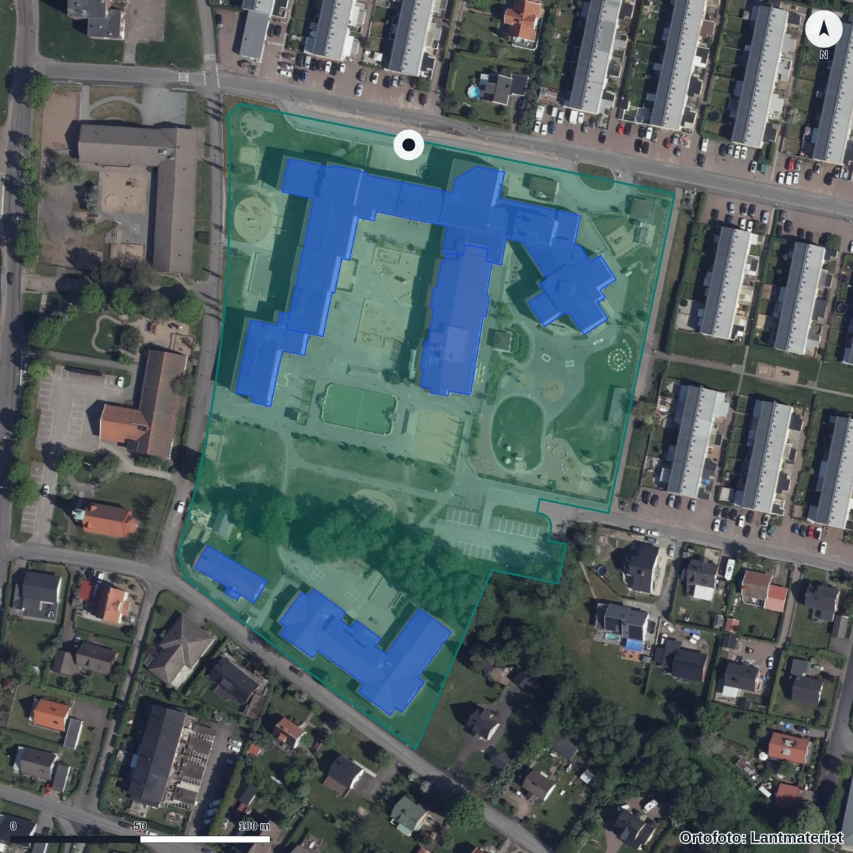 Flygbild över Klockarevägen 3 Förskola, ortofoto från Lantmäteriet