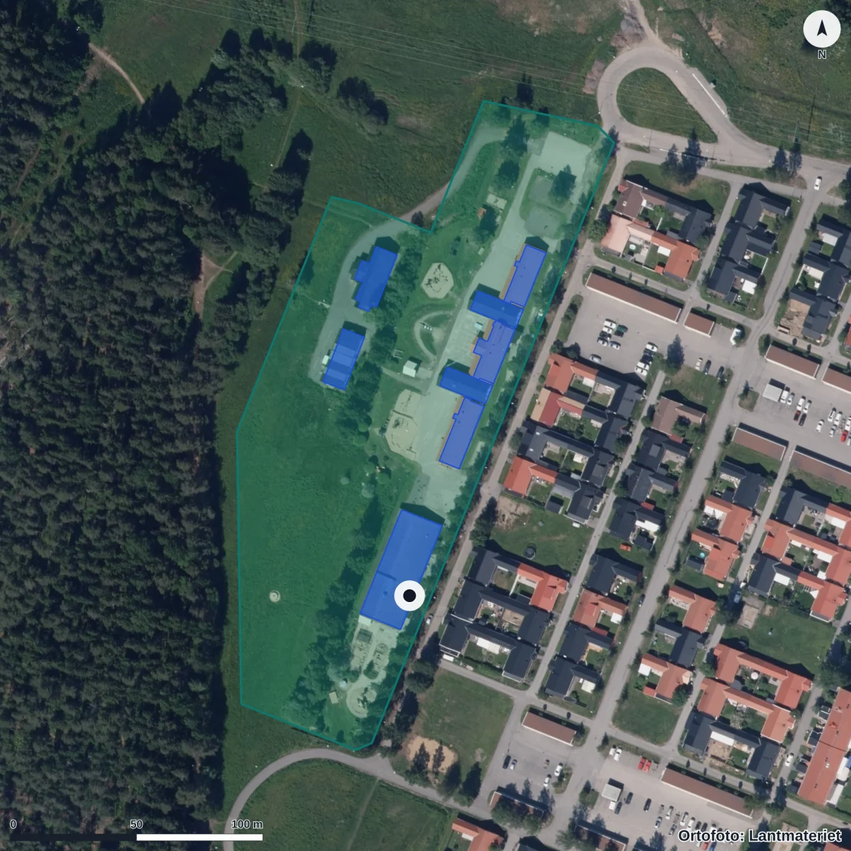 Flygbild över Förskolan Gitarren, ortofoto från Lantmäteriet