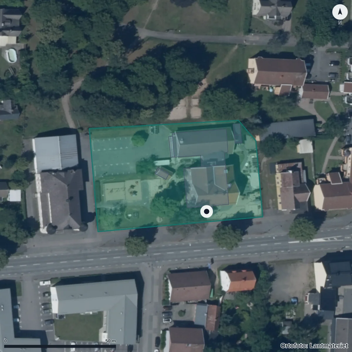 Flygbild över Bergmanska Förskolan, ortofoto från Lantmäteriet
