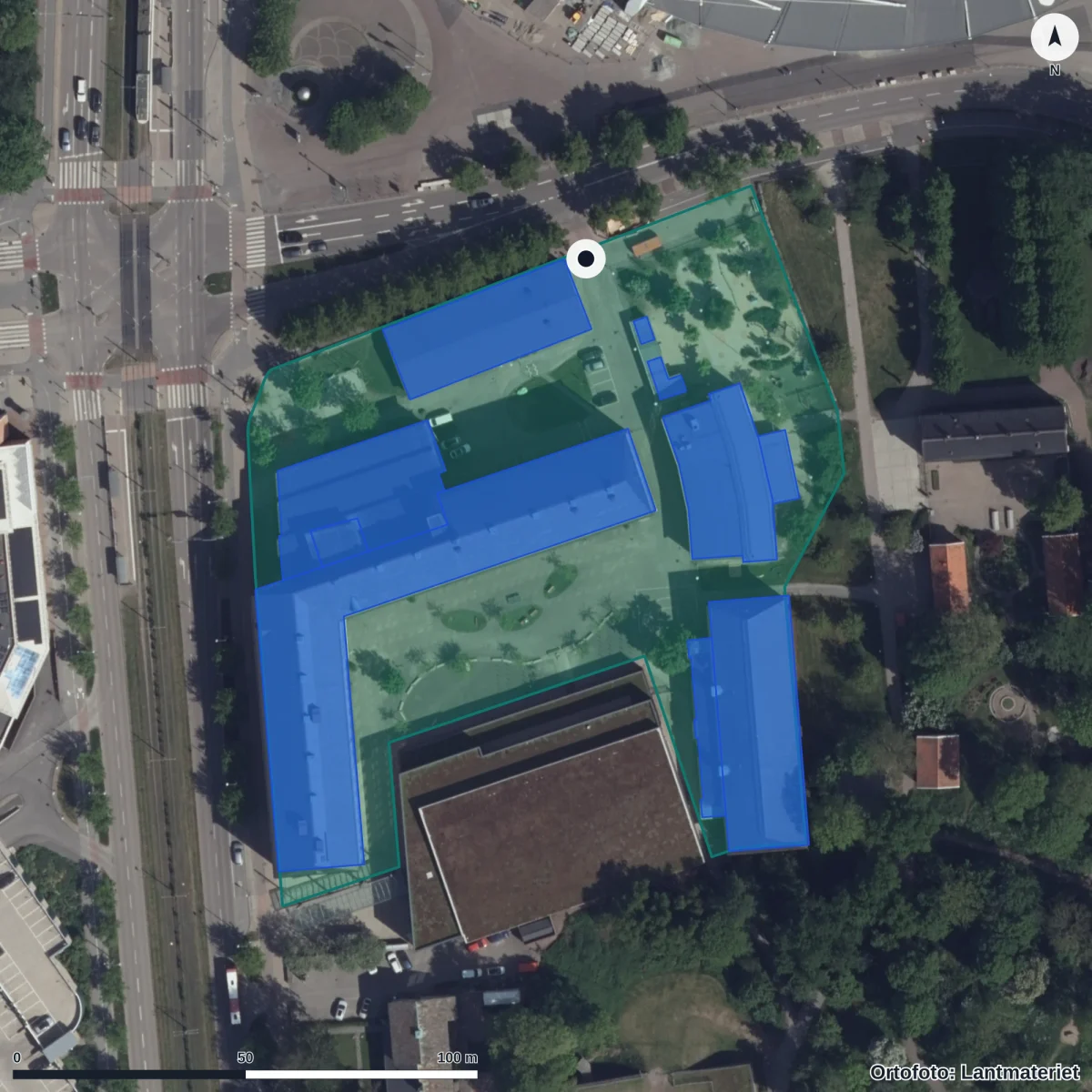 Flygbild över Kålhagen 3-7 Förskola, ortofoto från Lantmäteriet