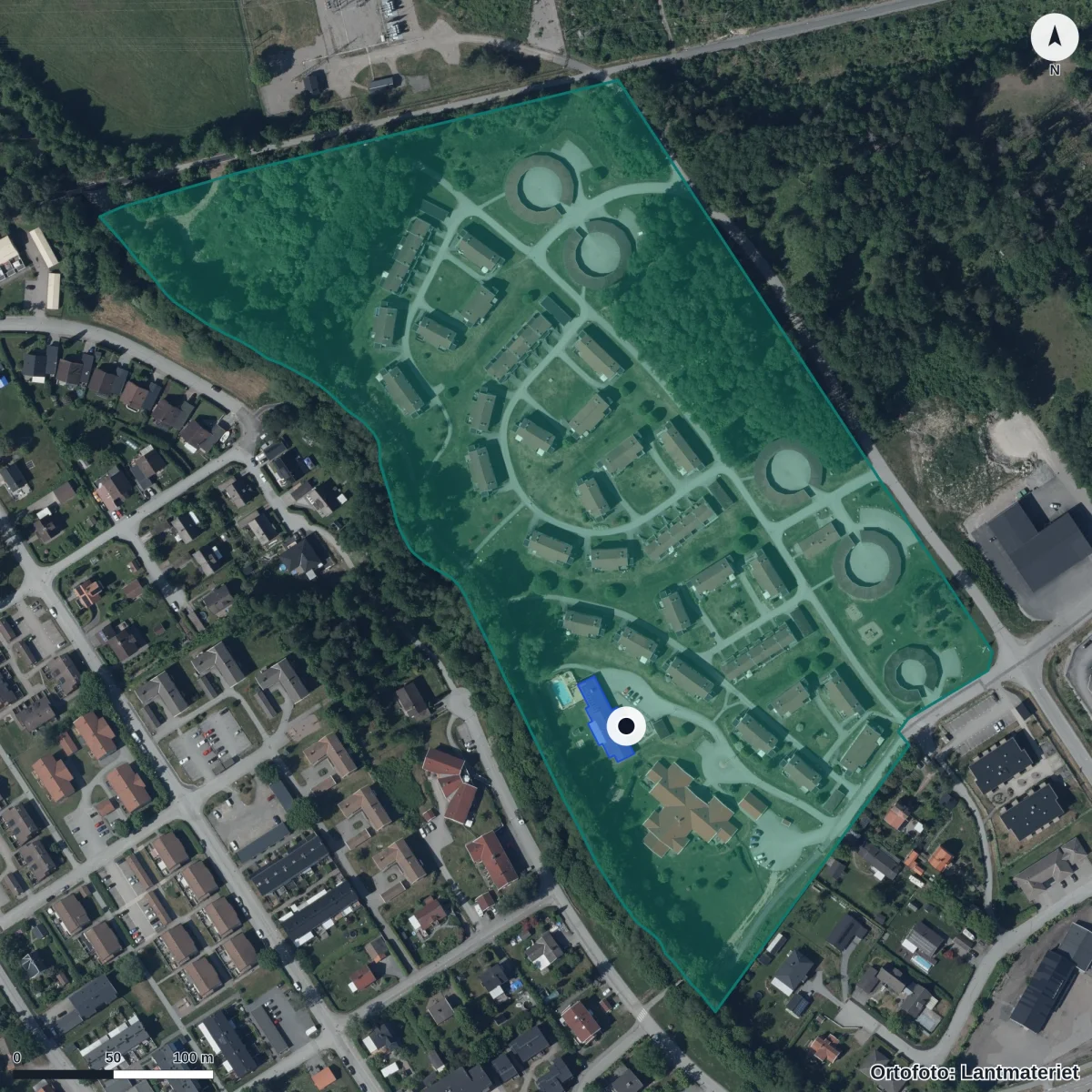 Flygbild över Tp Förskolor AB - Vallbyhage Förskola, ortofoto från Lantmäteriet