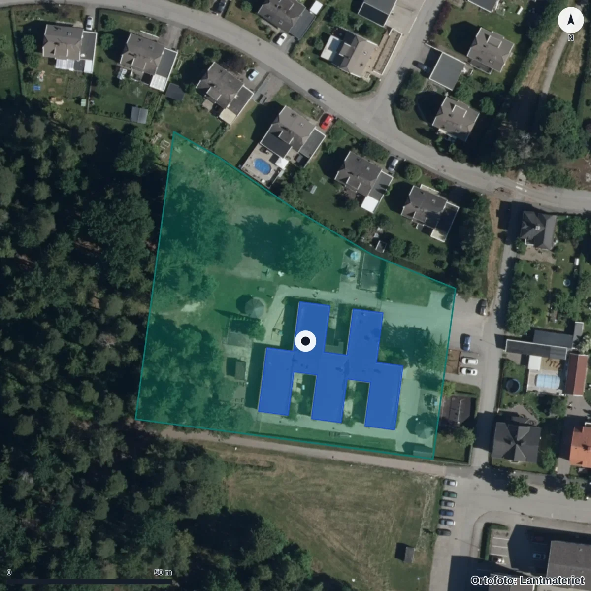 Flygbild över Förskolan Norrgården, ortofoto från Lantmäteriet