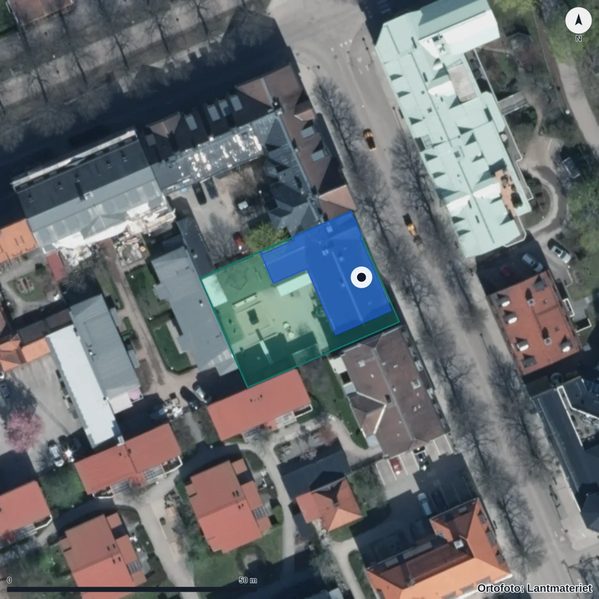 Flygbild över Källans Förskola, ortofoto från Lantmäteriet