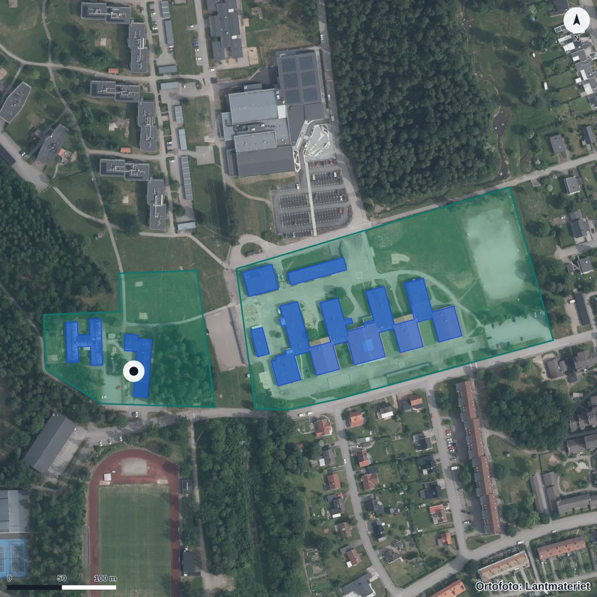 Flygbild över Skogsbackens Förskola, ortofoto från Lantmäteriet