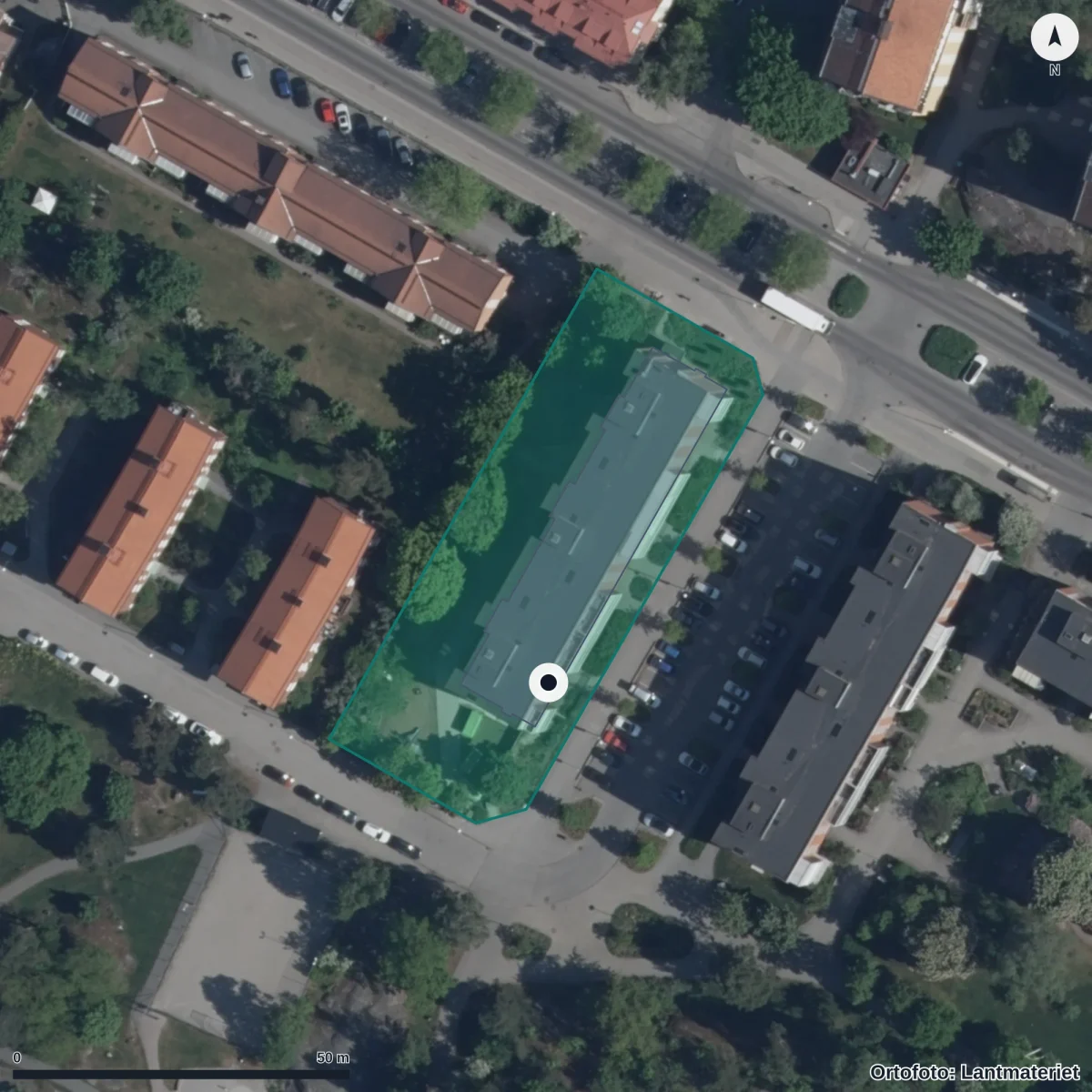Flygbild över Lekplatsvägen, ortofoto från Lantmäteriet
