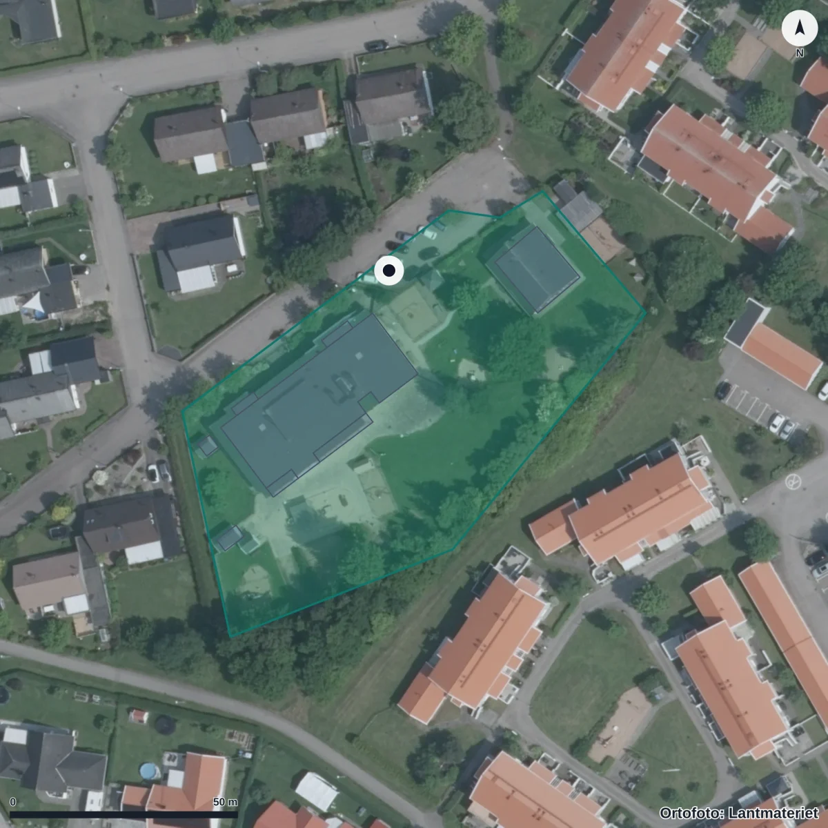 Flygbild över Tuvans Förskola, ortofoto från Lantmäteriet
