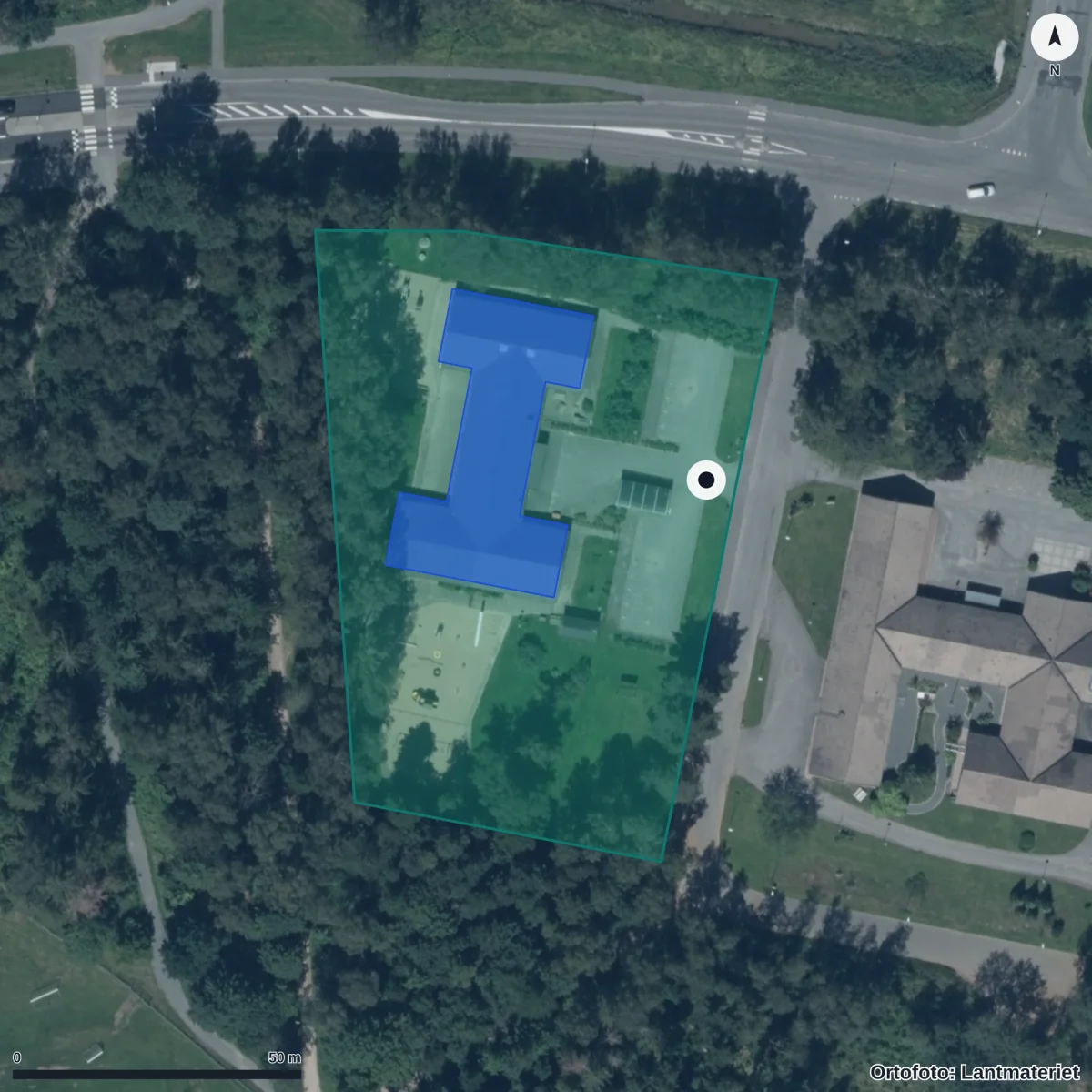 Flygbild över Björkets Förskola, ortofoto från Lantmäteriet