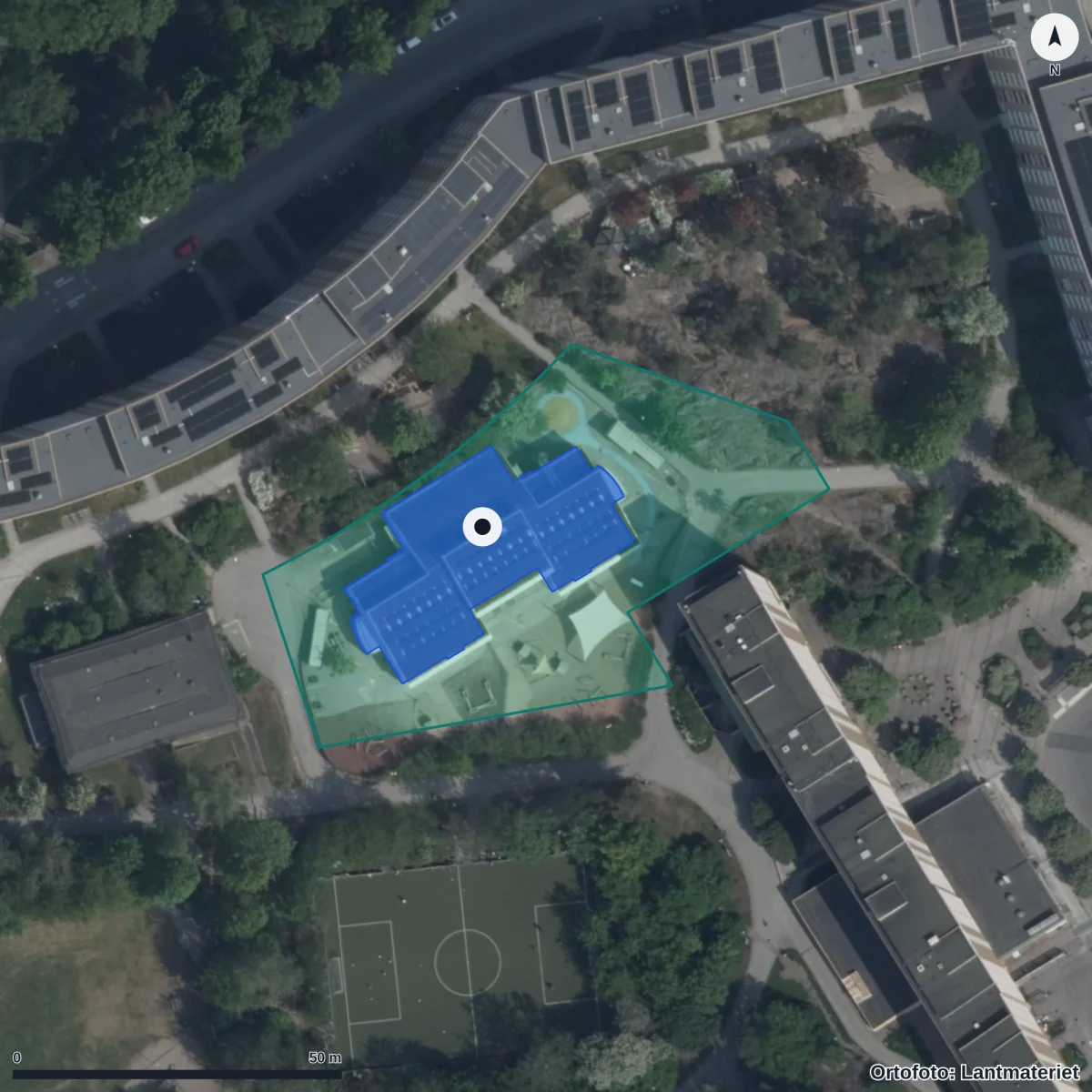 Flygbild över Dibber Henriksdal Förskola, ortofoto från Lantmäteriet