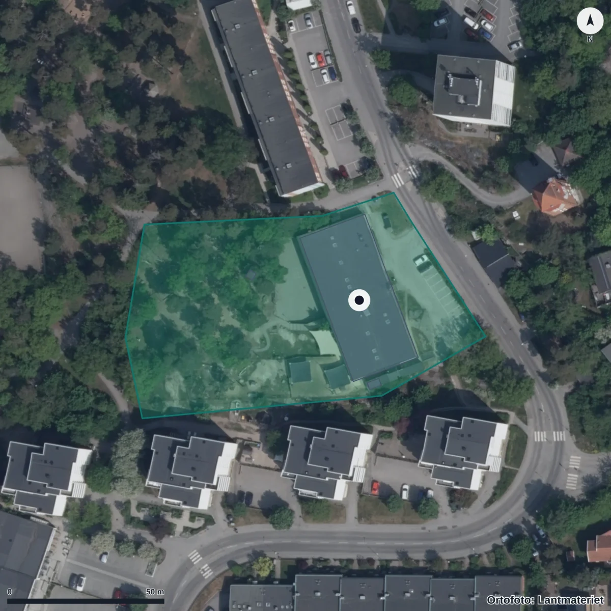 Flygbild över Skärsätra Förskola, ortofoto från Lantmäteriet