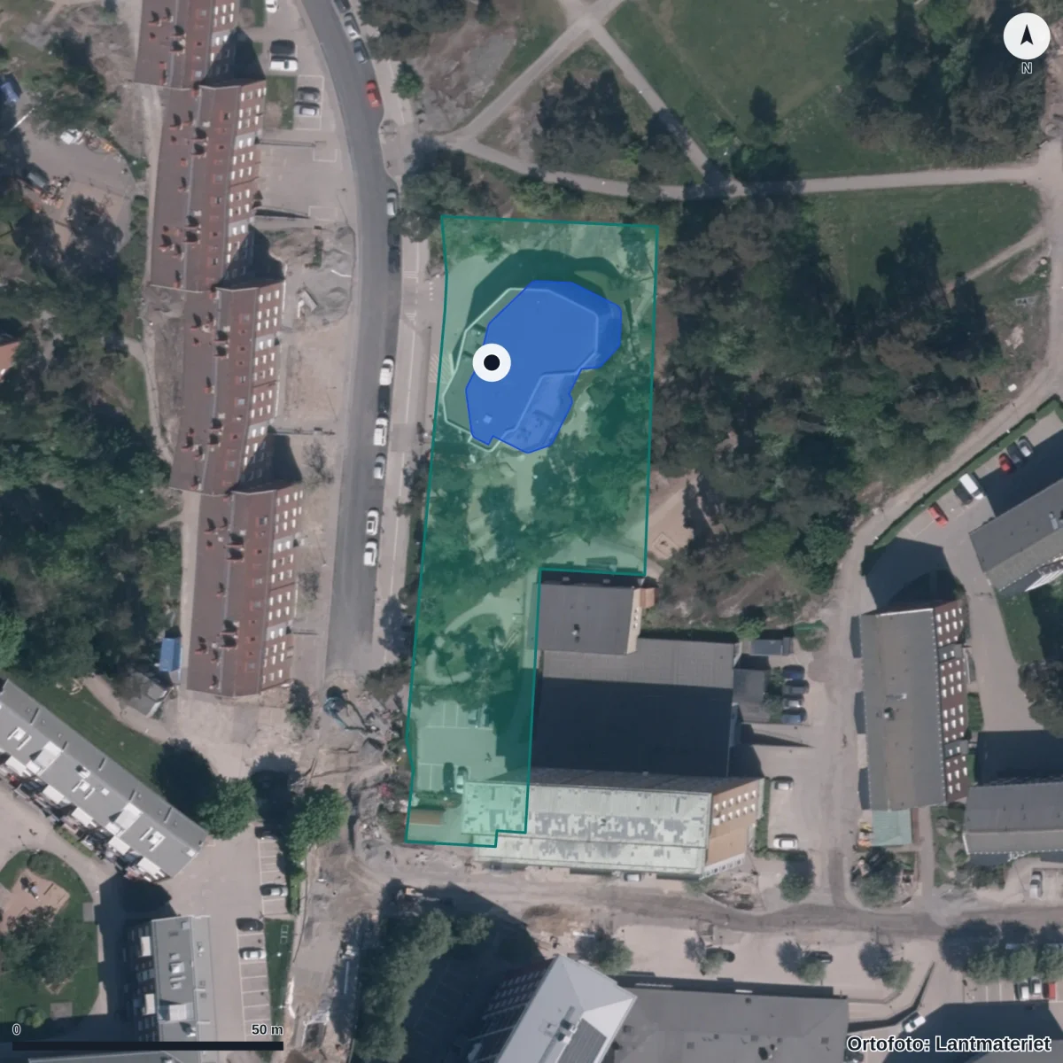 Flygbild över Stämportens Förskola, ortofoto från Lantmäteriet