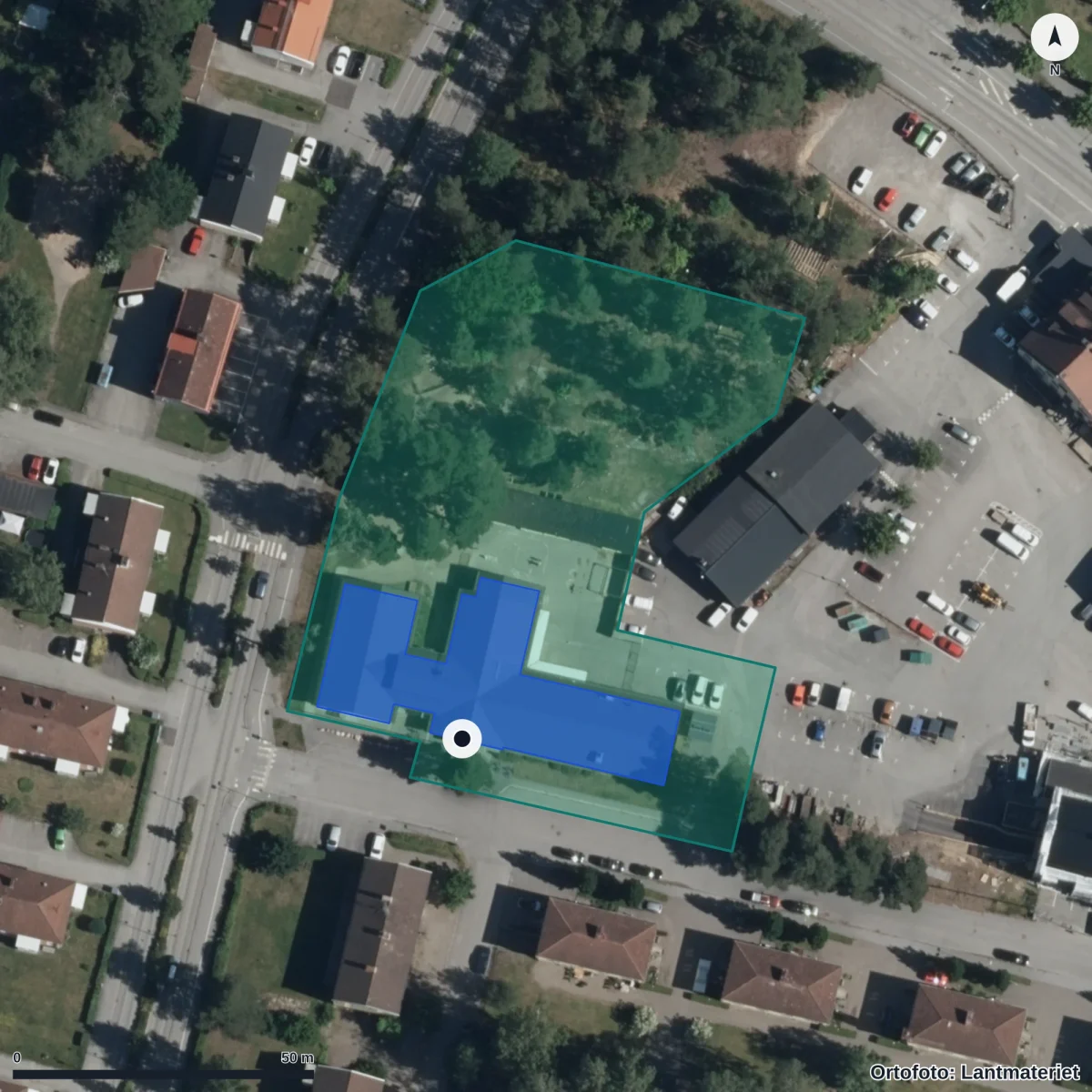 Flygbild över Förskolan Karossen, ortofoto från Lantmäteriet